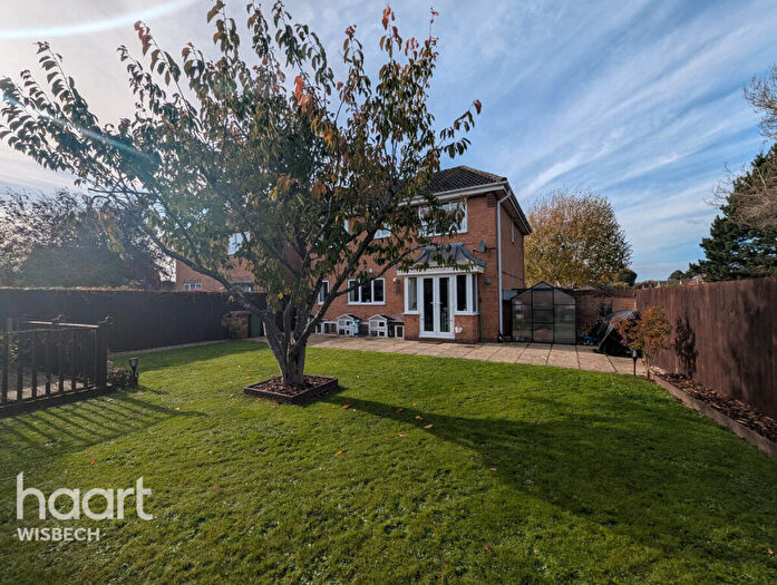 4 Bedroom Detached House For Sale In Coppins Court, Wisbech, PE13