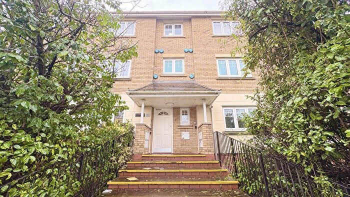 2 Bedroom Apartment For Sale In Pershore Road, Birmingham, B29