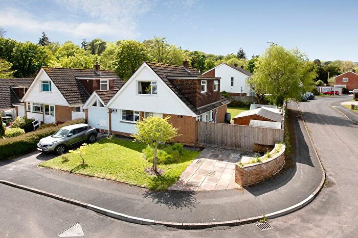 3 Bedroom Detached House For Sale In Stonelands Park, Dawlish, EX7
