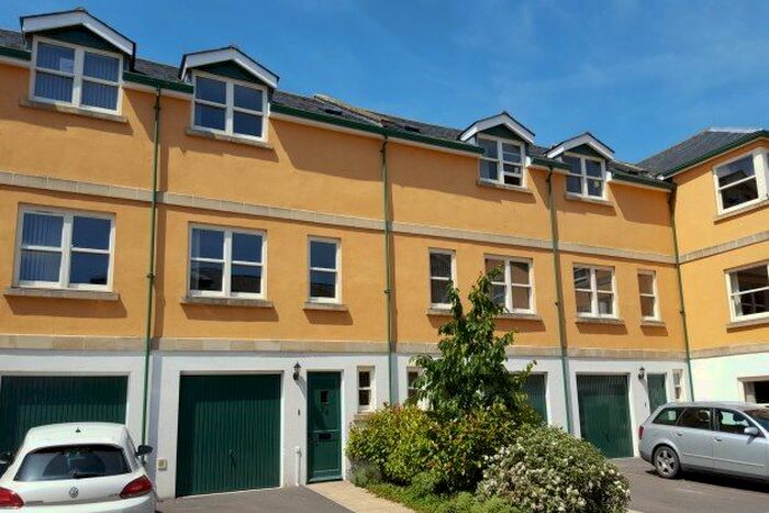 4 Bedroom Town House To Rent In Sir Gilbert Scott Court, Taunton, TA4