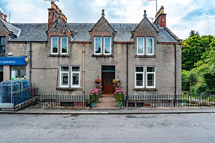 2 Bedroom Flat For Sale In Millbank Road, Munlochy, IV8