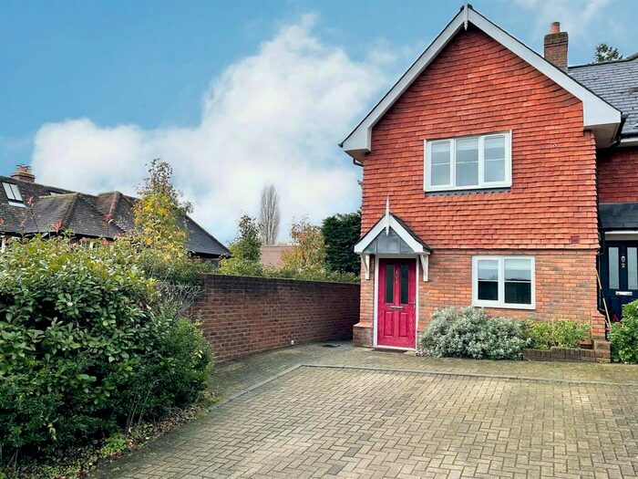 2 Bedroom Terraced House To Rent In Frensham, Farnham, GU10