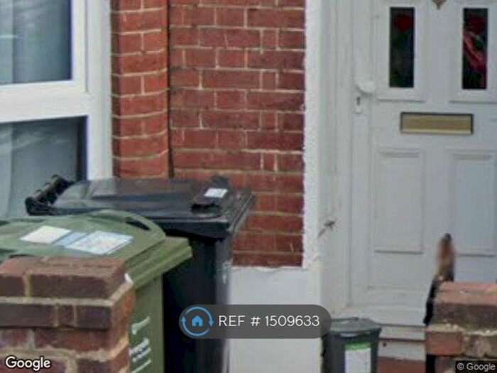 5 Bedroom Terraced House To Rent In Montgomerie Road, Southsea, PO5