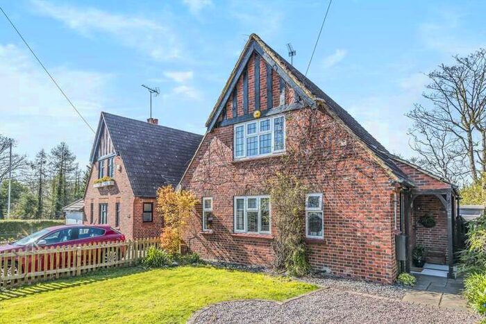 3 Bedroom Detached House To Rent In Northwood, Greater London, HA6