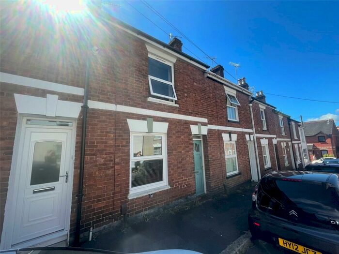 2 Bedroom Terraced House To Rent In Victoria Road, Exeter, EX4