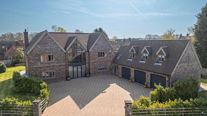 5 Bedroom Detached House For Sale In Grove Close, Packington, LE65