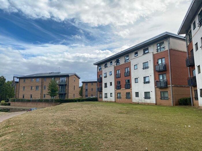 2 Bedroom Flat For Sale In West Cotton Close, Far Cotton, NN4