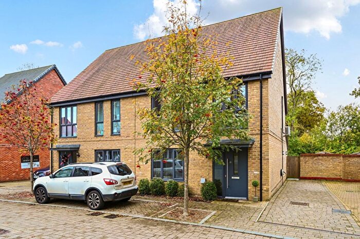 4 Bedroom Semi Detached House For Sale In John Haselden Crescent, Ashford, TN23