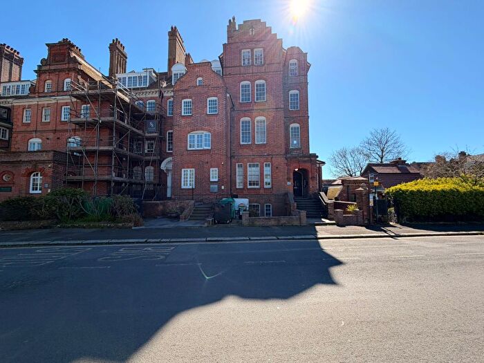 Studio For Sale In Pevensey Road, St. Leonards-On-Sea, TN38