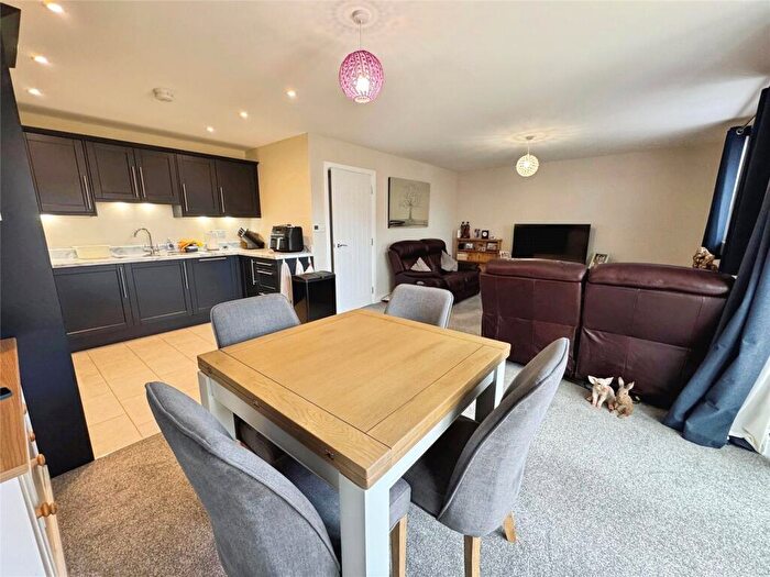 2 Bedroom Bungalow For Sale In Parkgate Corner, Little Clacton, Clacton-on-Sea, CO16