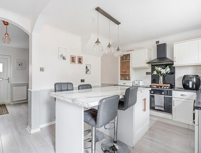 3 Bedroom End Of Terrace House For Sale In Munnings Road, Heartsease, NR7