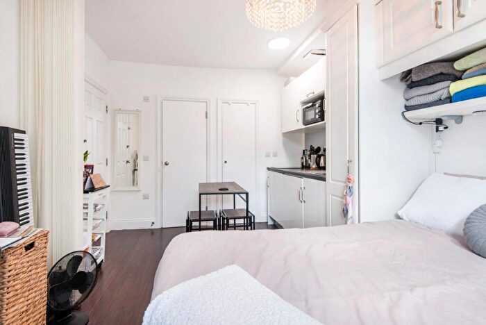 Apartment For Sale In Hurdwick Place, Mornington Crescent, NW1