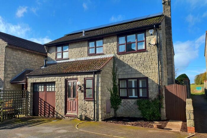 5 Bedroom Detached House For Sale In Birgage Road, Hawkesbury Upton, GL9