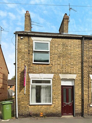 3 Bedroom End Of Terrace House To Rent In Cavendish Street, Peterborough, PE1