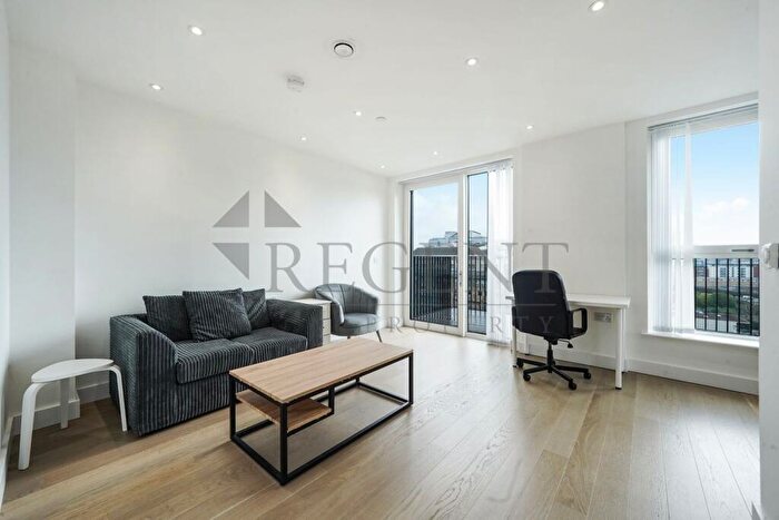 1 Bedroom Apartment To Rent In Wayfare House, Escapade Place, E14