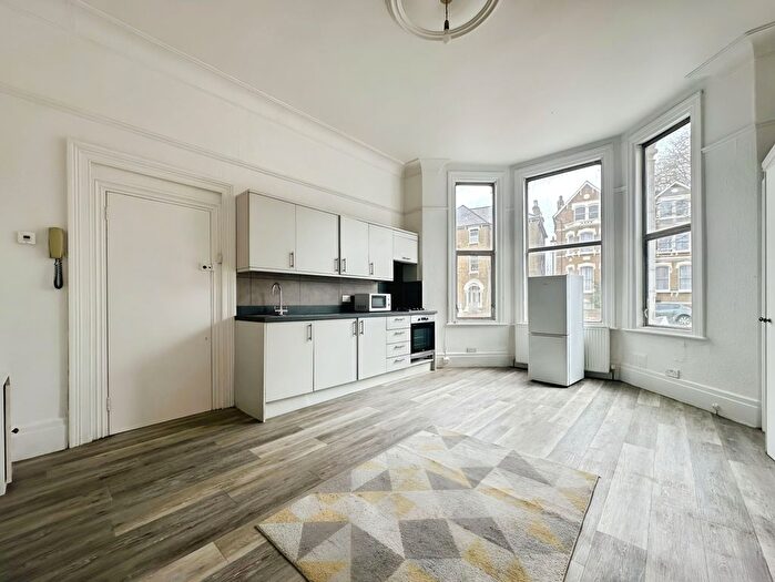 Studio To Rent In Tressillian Road, London, SE4