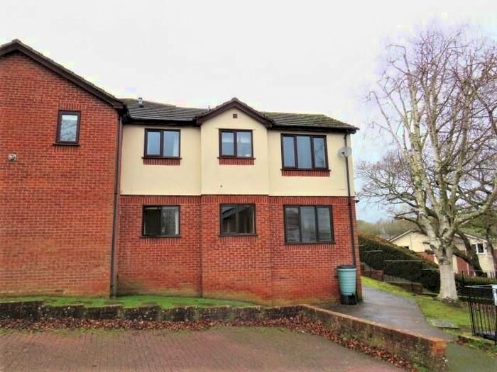 2 Bedroom Flat To Rent In Ripon Close, Exeter EX4