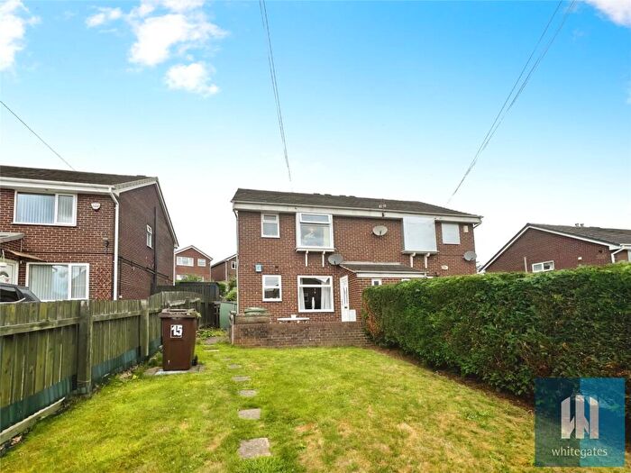 1 Bedroom Apartment For Sale In Woodlands Close, Bradley, Huddersfied, HD2