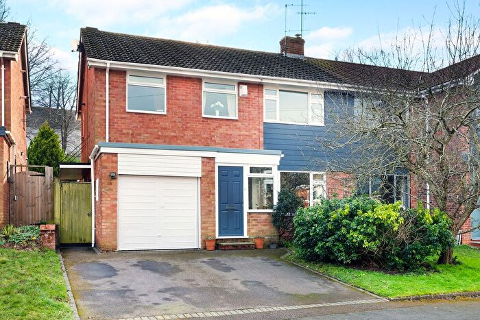 4 Bedroom Semi-detached House For Sale In Collum End Rise, Leckhampton, Cheltenham, GL53