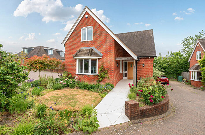 3 Bedroom Detached House For Sale In Princess Court, Kings Worthy, Winchester, Hampshire, SO23