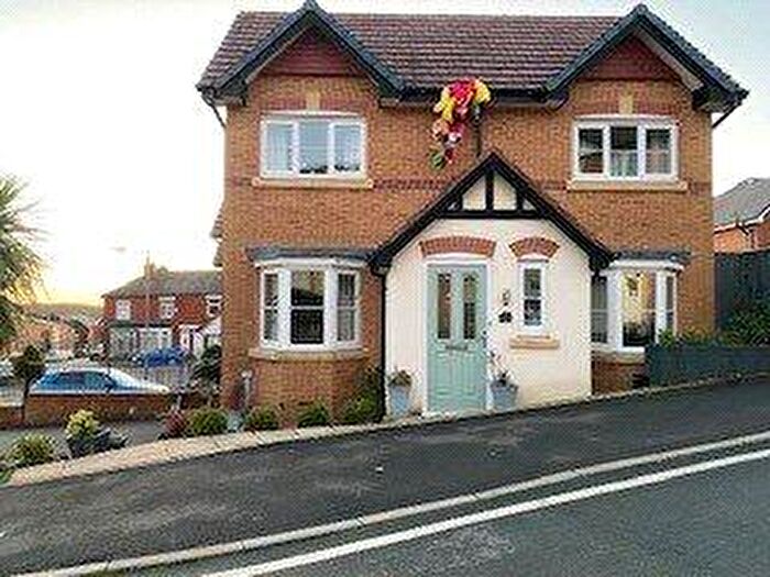 3 Bedroom Semi-Detached House For Sale In Middlewich Close, Horwich, Bolton, Greater Manchester, BL6