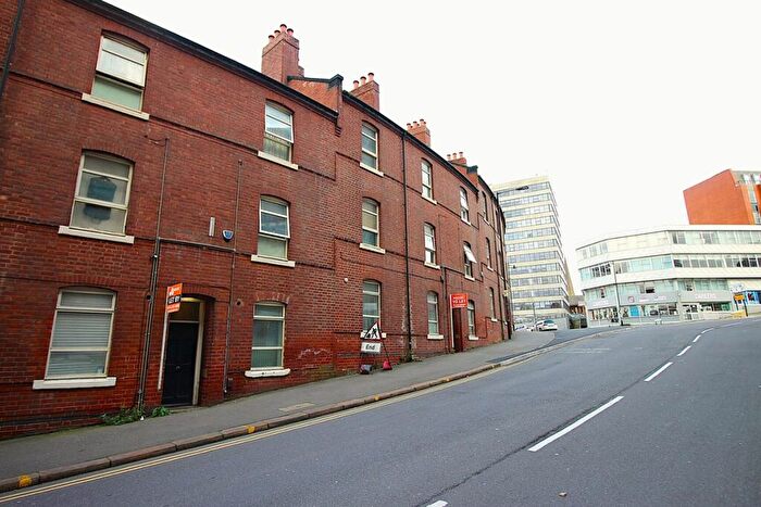 1 Bedroom Flat To Rent In Townhead Street, Sheffield, S1
