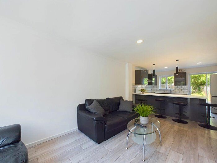 4 Bedroom House Of Multiple Occupation To Rent In Adam Dale, Loughborough - Inc Bills Option, LE11