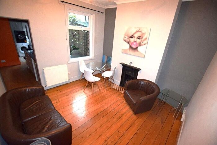 3 Bedroom Terraced House To Rent In Stanhope Road, Kingsthorpe, Northampton, NN2