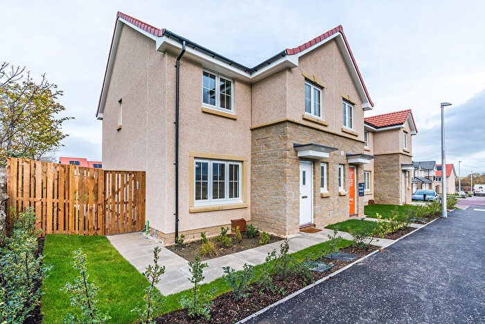 3 Bedroom End Of Terrace House To Rent In L New Adams Row, Dalkeith, EH22