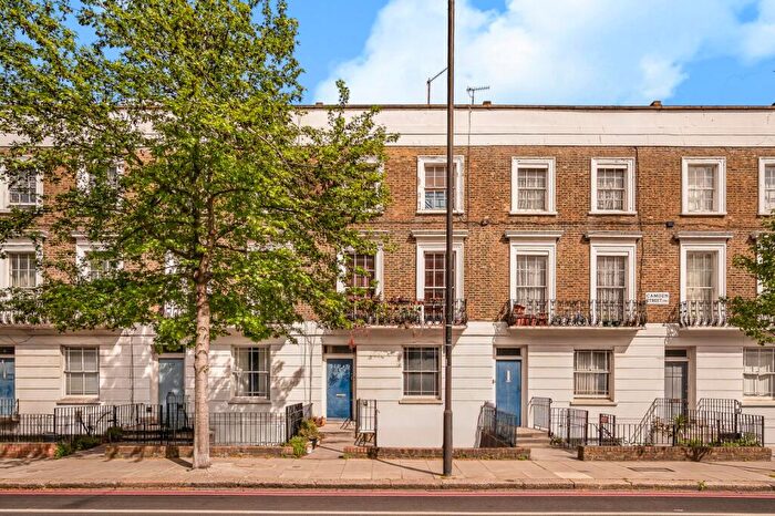 2 Bedroom Maisonette For Sale In Camden Street, Camden Town, NW1