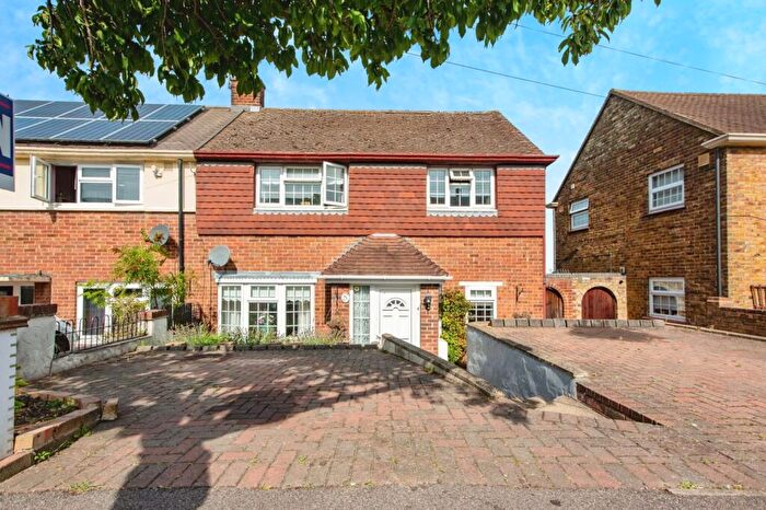 3 Bedroom Semi-Detached House For Sale In St. Hildas Way, Gravesend, Kent, DA12