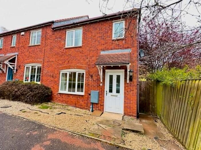 3 Bedroom End Of Terrace House To Rent In Farmstead Close, Sutton Coldfield, B75