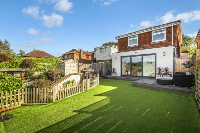 3 Bedroom Detached House For Sale In Glebelands, Bidborough, Tunbridge Wells, TN3