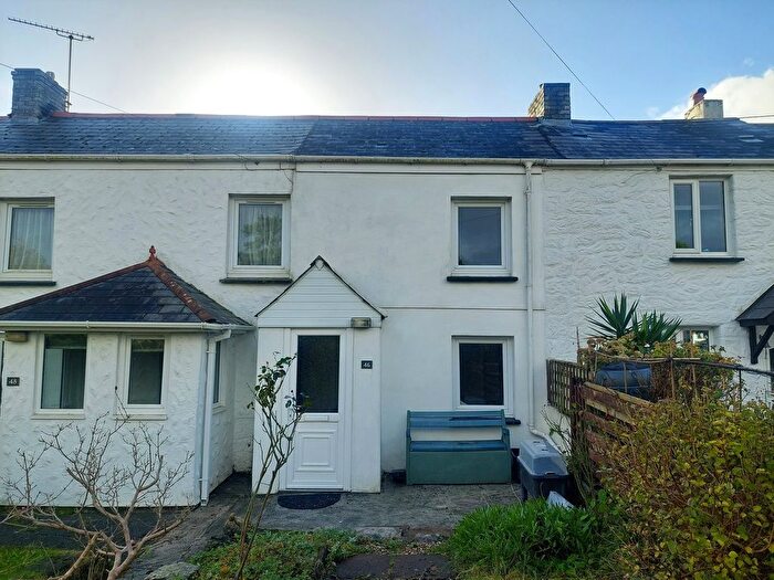 2 Bedroom Cottage To Rent In Holmbush Road, St Austell, PL25