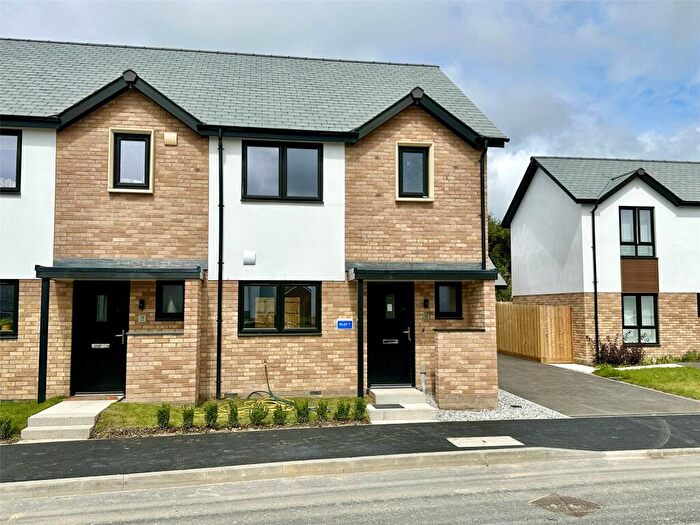 3 Bedroom Semi Detached House For Sale In Heanton Lea Gardens, Braunton, Devon, EX31