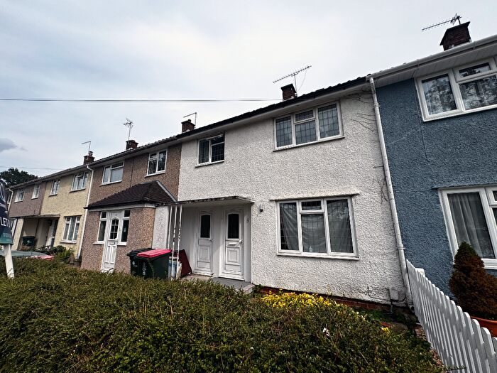 4 Bedroom Terraced House To Rent In Cloverlands, Crawley, West Sussex, RH10