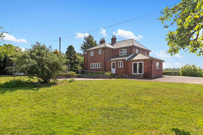 4 Bedroom Detached House For Sale In Watery Lane, Yarkhill, HR1