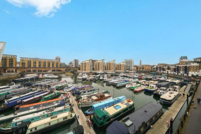 2 Bedroom Flat To Rent In Goodhart Place, London, E14