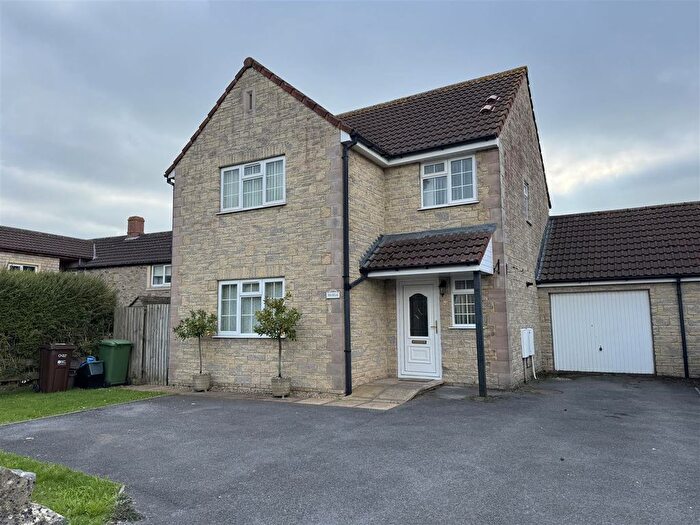 3 Bedroom Detached House To Rent In Highbury Street, Coleford, BA3