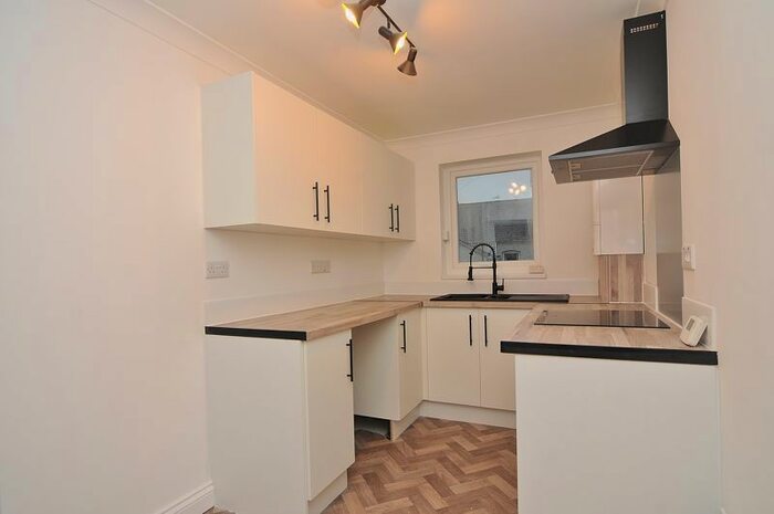 1 Bedroom Flat To Rent In Wilton Street, Stoke, Plymouth, PL1