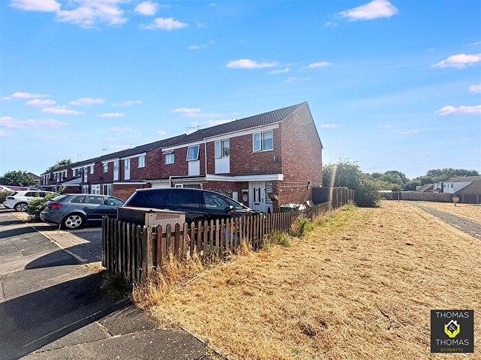 3 Bedroom Semi-detached House For Sale In Quantock Road, Quedgeley, GL2