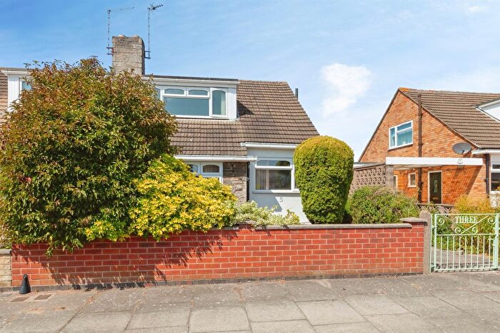 3 Bedroom Semi-detached House For Sale In Cheshire Gardens, Leicester, LE2