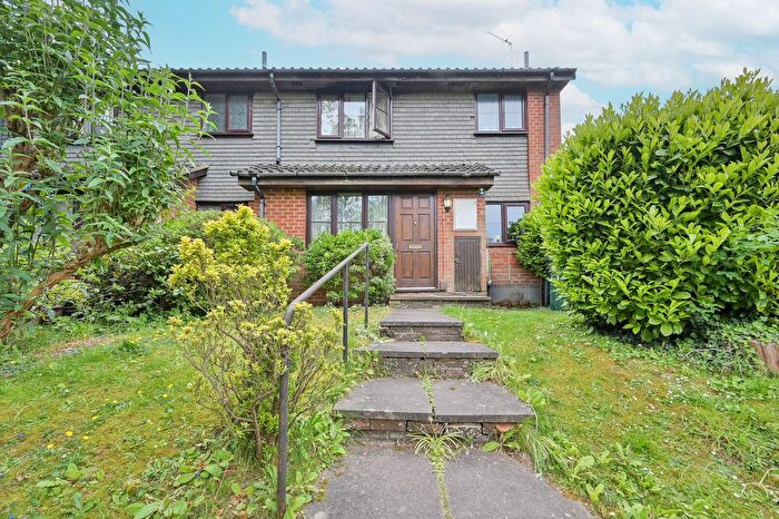 1 Bedroom Terraced House For Sale In Beaulieu Close, Oxhey Hall, Bushey, Oxhey Hall, WD19