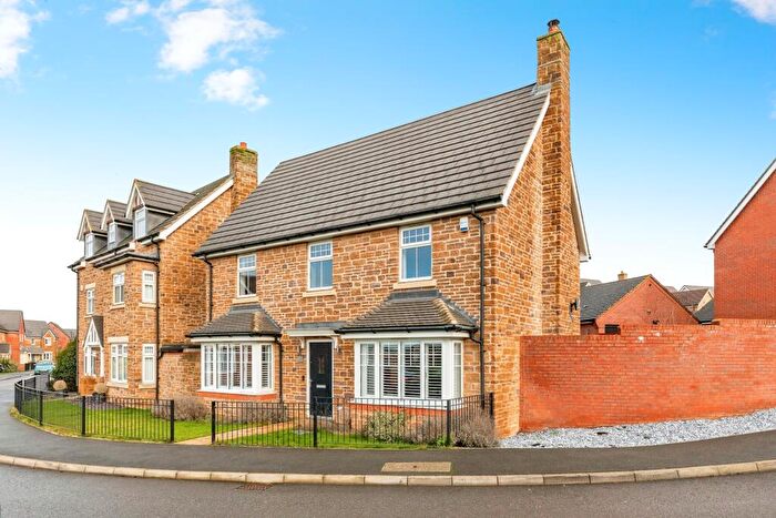 4 Bedroom Detached House For Sale In Glebe Road, Northampton, NN2