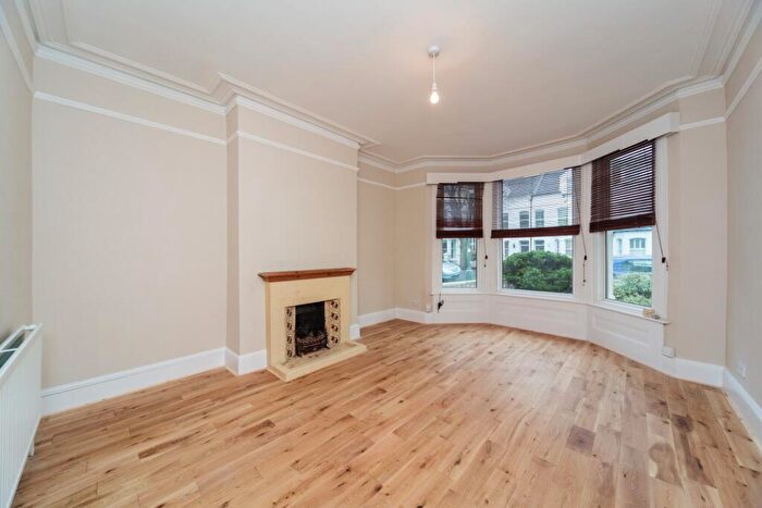 2 Bedroom Flat To Rent In St Leonards Road, Hove, BN3