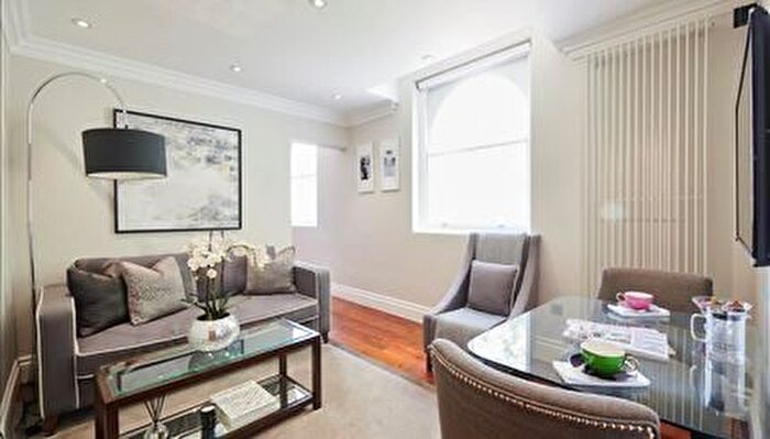 2 Bedroom Flat To Rent In Garden House, Bayswater, W2