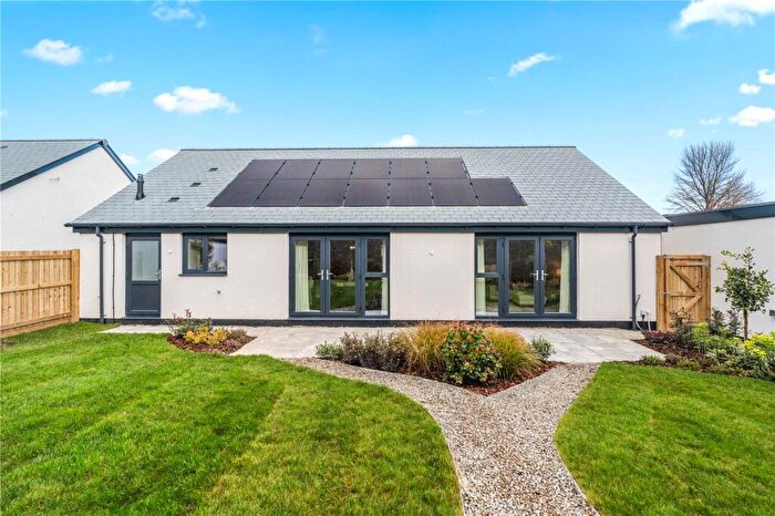 3 Bedroom Bungalow For Sale In Rosva Las Lowen, Padstow, PL28