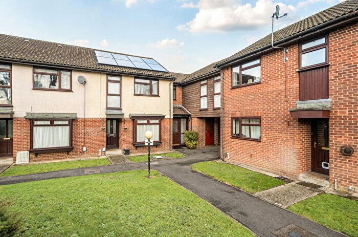 1 Bedroom Terraced House For Sale In Wellesley Close, Ash Vale, Aldershot, Surrey, GU12