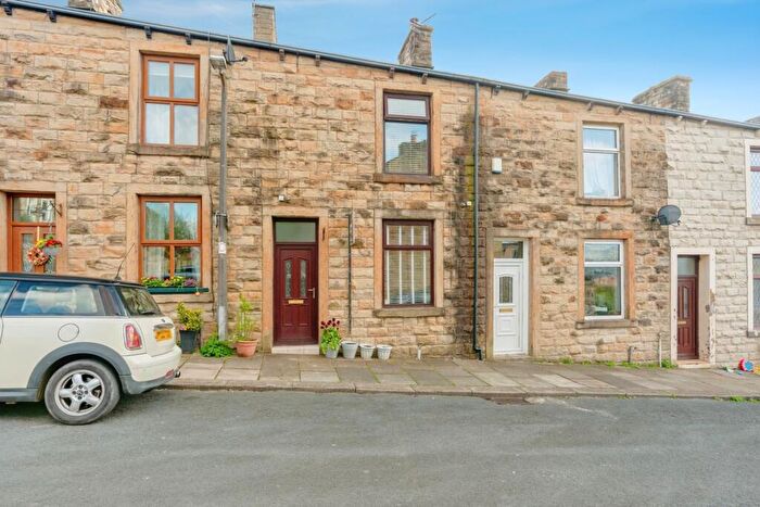 2 Bedroom Terraced House For Sale In Cobden Street, Padiham, Burnley, Lancashire, BB12