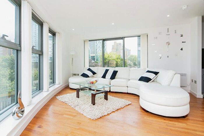 2 Bedroom Flat For Sale In William Jessop Way, Liverpool, Merseyside, L3